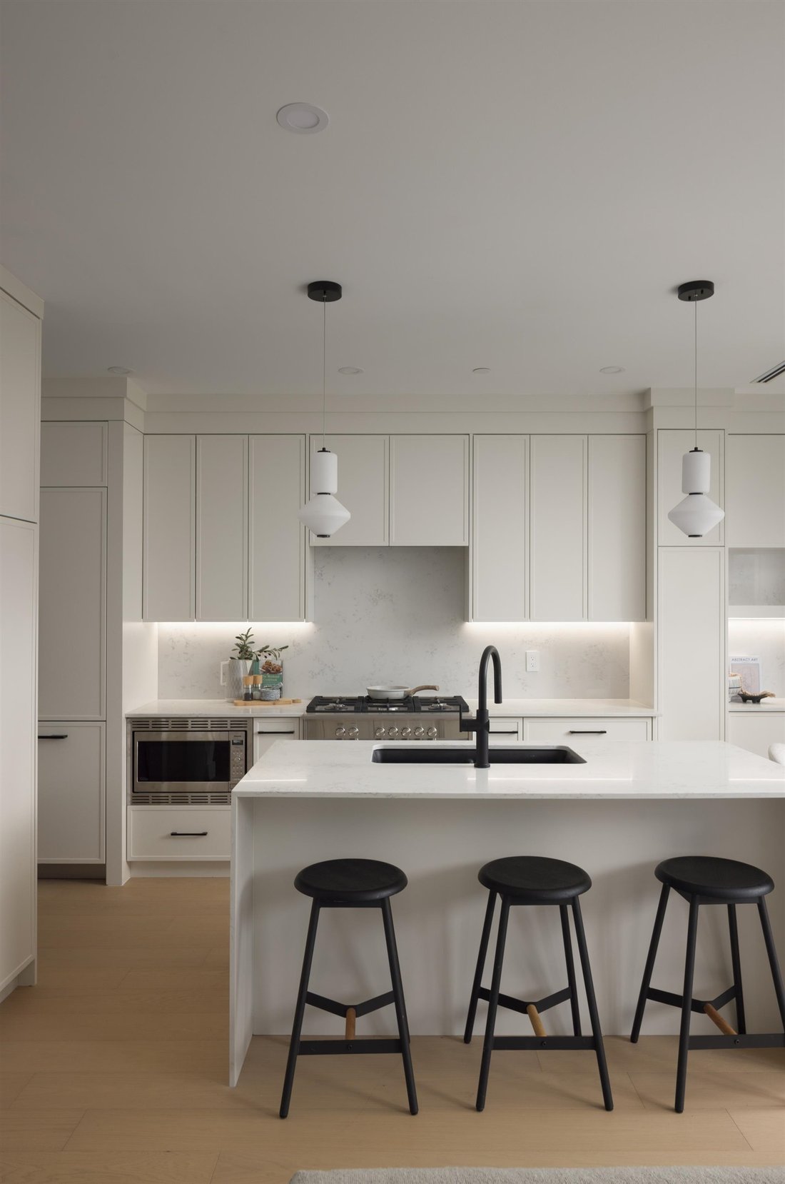 House in Vancouver, British Columbia, Canada 4 - 19065575