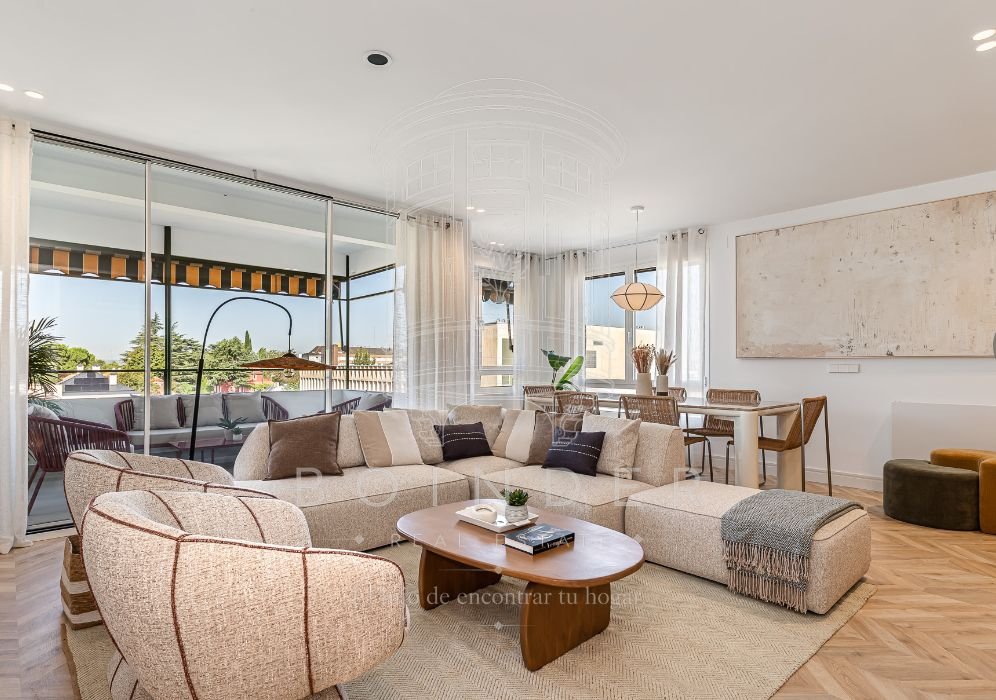 Wohnung in Fuencarral-El Pardo, Madrid, Spanien 2 - 19060890