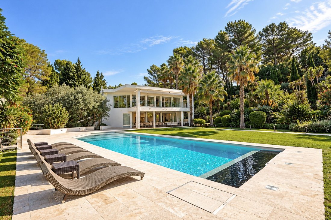 Villa in Mougins, Provence-Alpes-Côte d'Azur, Frankreich 1 - 18644979