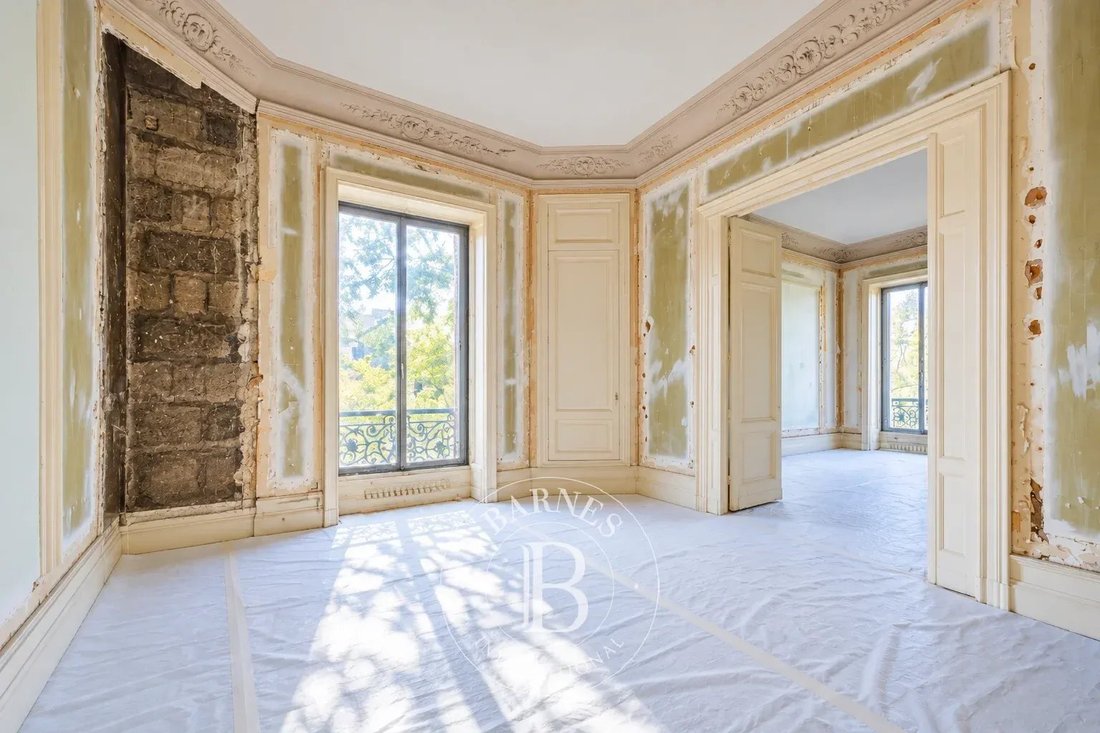 Appartement à Hôtel de Ville-Quinconce-Saint Seurin-Fondaudège, Bordeaux, France 3 - 19060607
