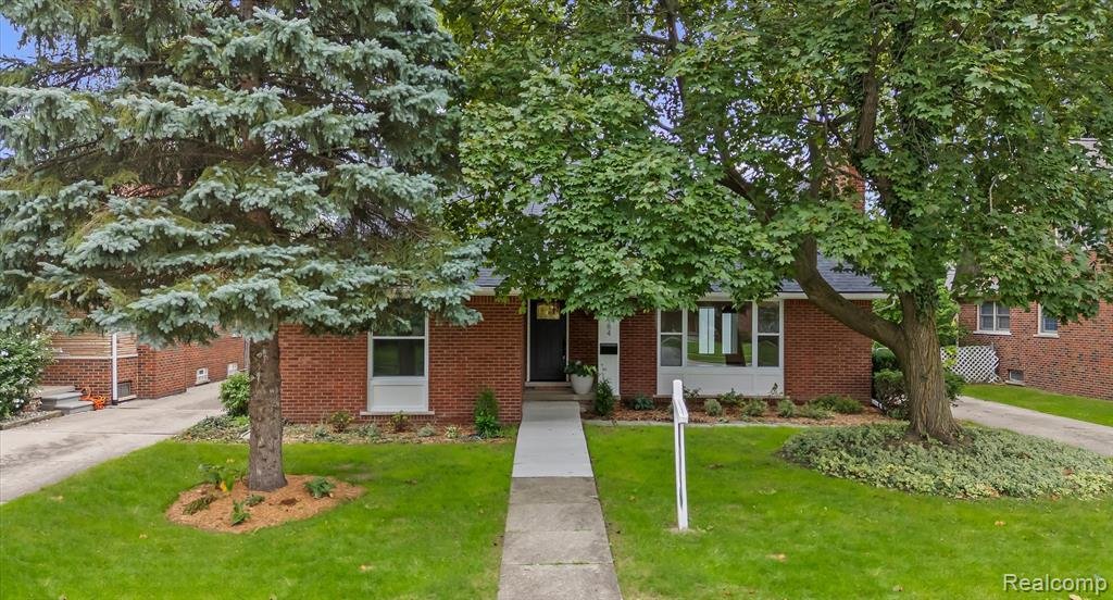 House in Grosse Pointe Shores, Michigan, United States 3 - 19063365