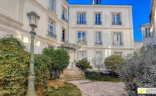 Apartamento en Dominio Nacional del Castillo, Versalles, Francia 1