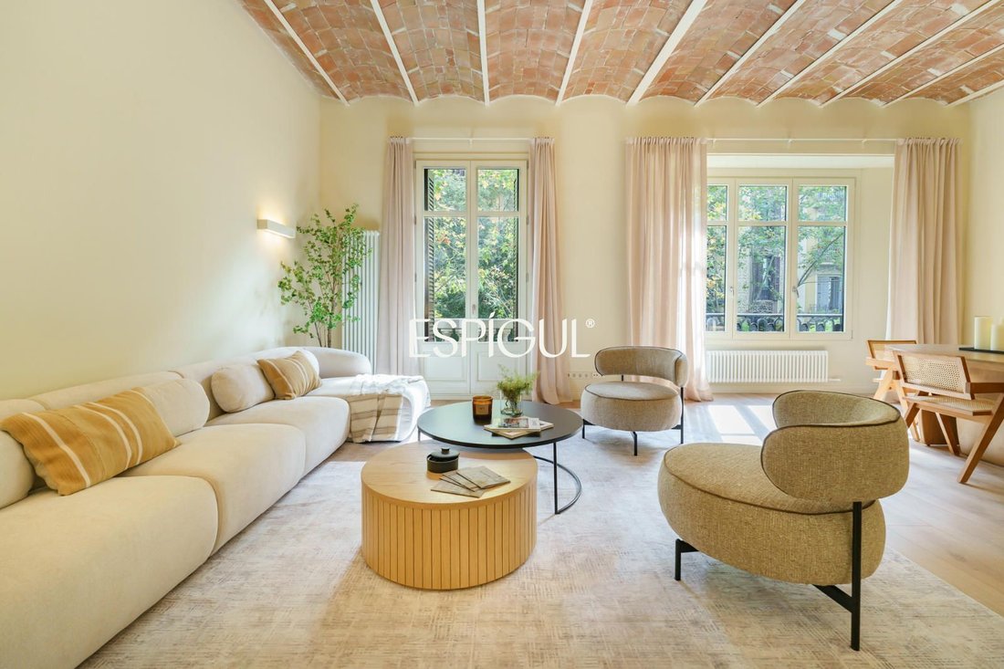 Apartment in Eixample, Barcelona, Spain 5 - 19059258