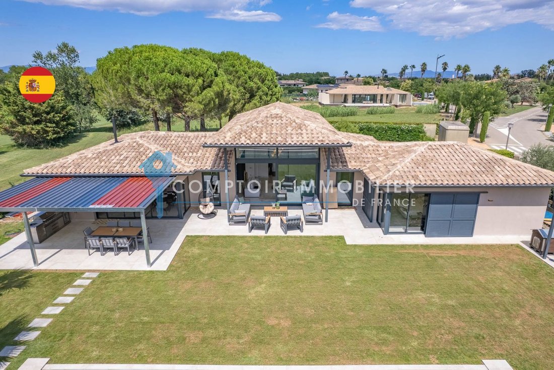 Villa en Navata, Cataluña, España 1 - 19054687