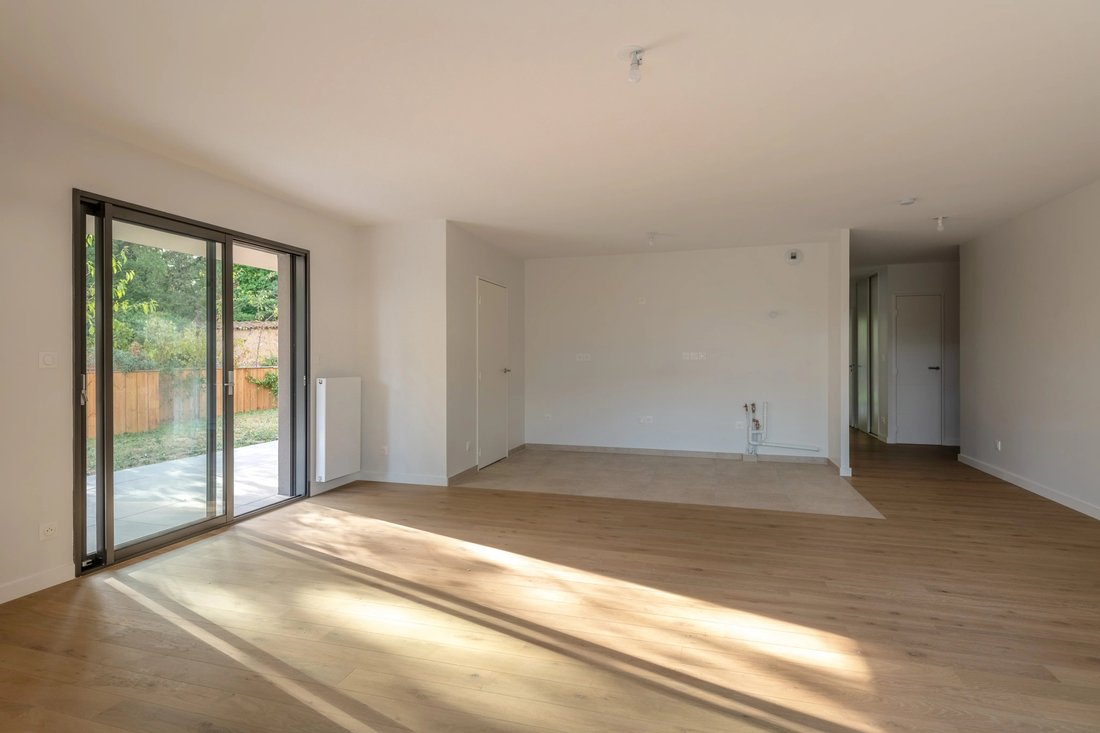 Apartment in Écully, Auvergne-Rhône-Alpes, France 4 - 19060715