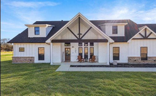 House in Decatur, Texas, United States 1