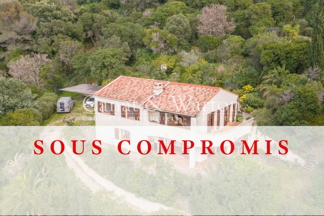 Villa in La Croix-Valmer, Provence-Alpes-Côte d'Azur, Frankreich 1 - 17454356