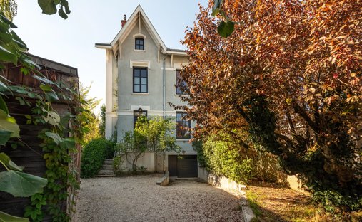 Casa en Tassin le Bourg, Tassin-la-Demi-Lune, Francia 1