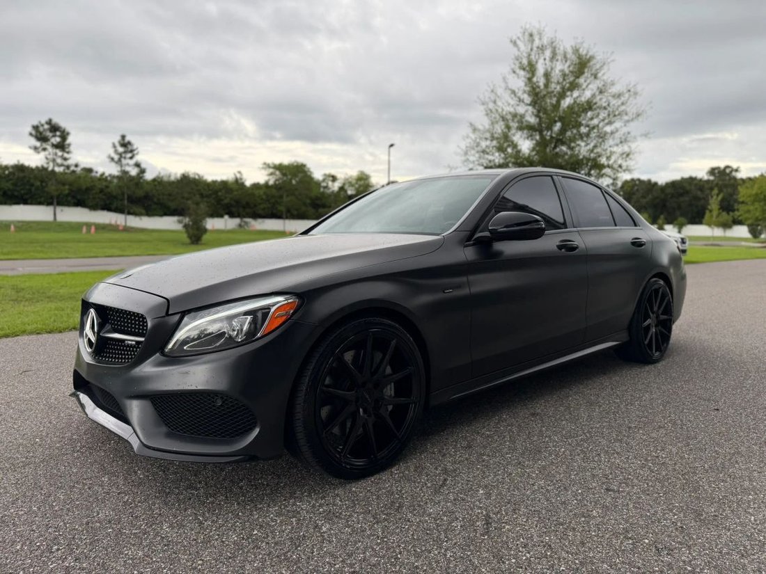 Sedan in Ruskin, FL, United States 5 - 19064923