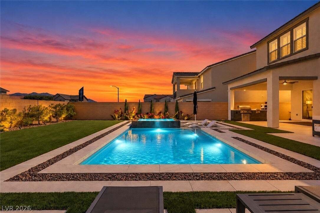 House in Las Vegas, Nevada, United States 2 - 19062196