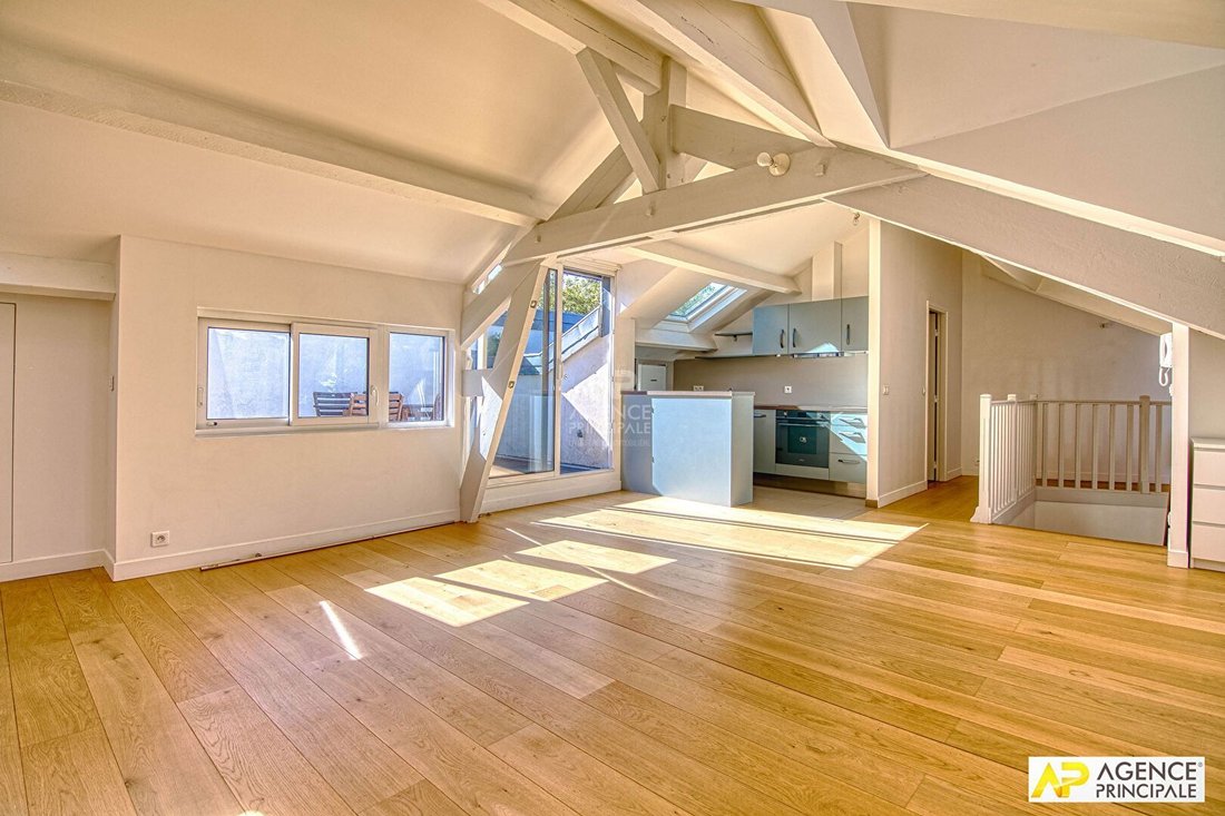 Apartment in Domaine National du Château, Versailles, France 3 - 19063900