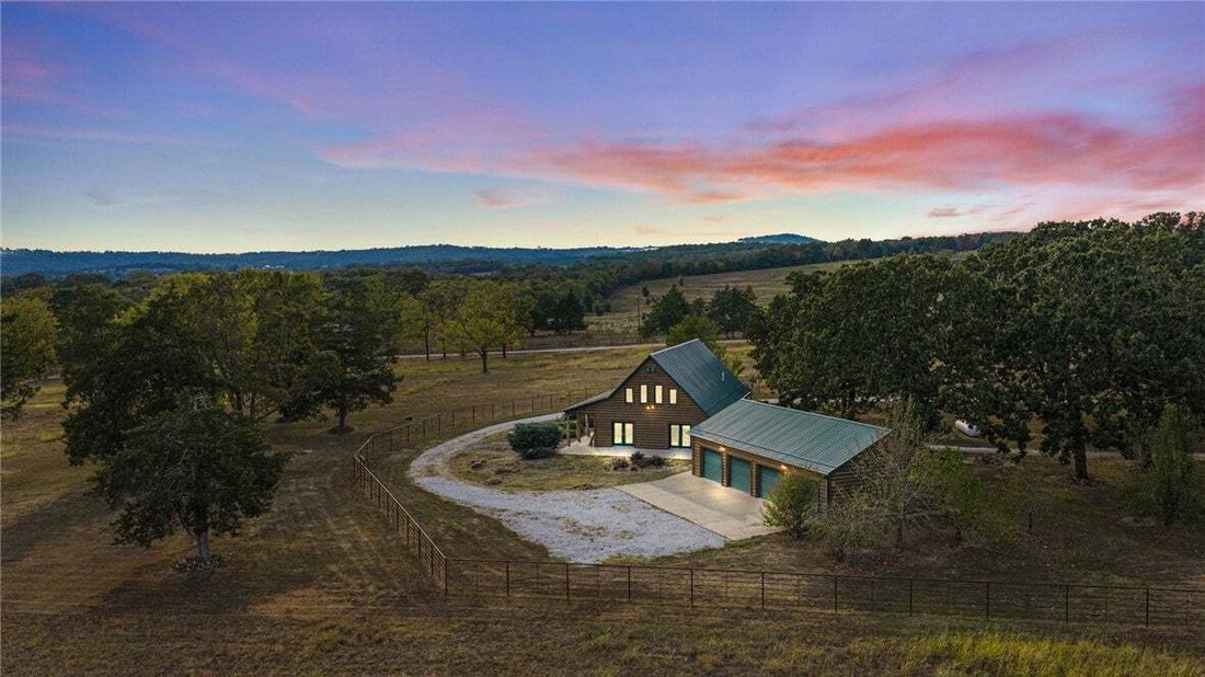 House in Omaha, Arkansas, United States 1 - 19062023