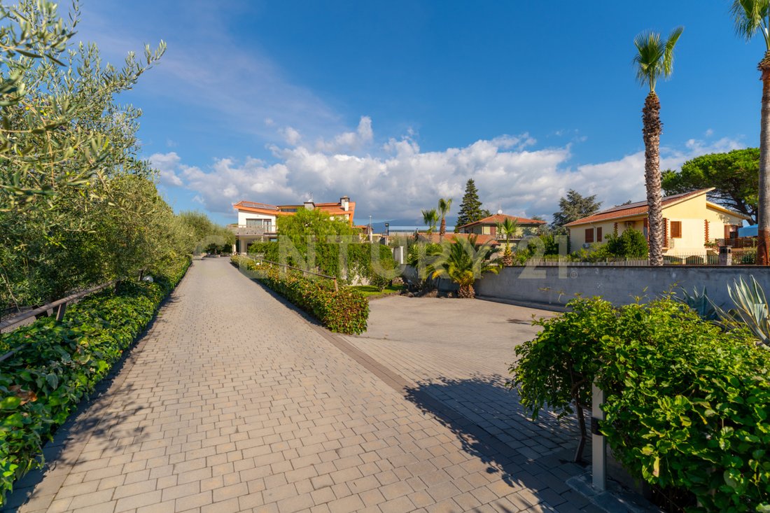 Villa in Pedara, Sizilien, Italien 4 - 19059540