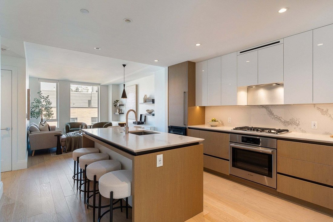 Condo in Boston, Massachusetts, United States 1 - 19061893
