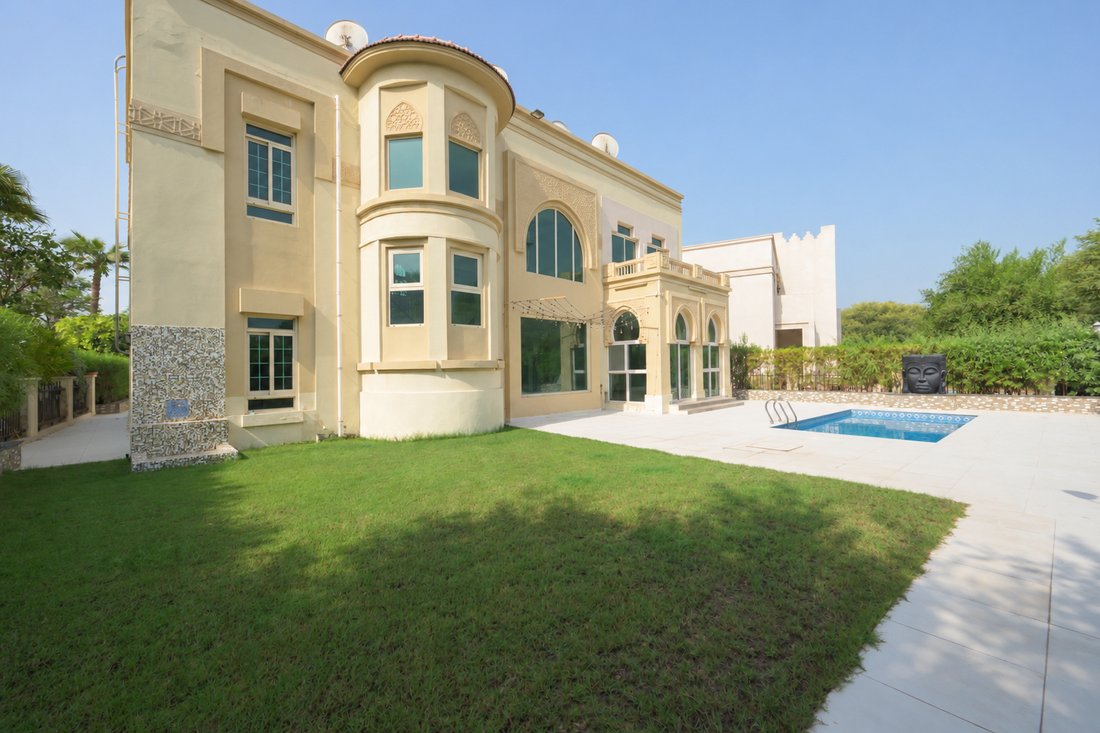 Villa en Al Wasl, Dubái, Emiratos Árabes Unidos 5 - 19065505