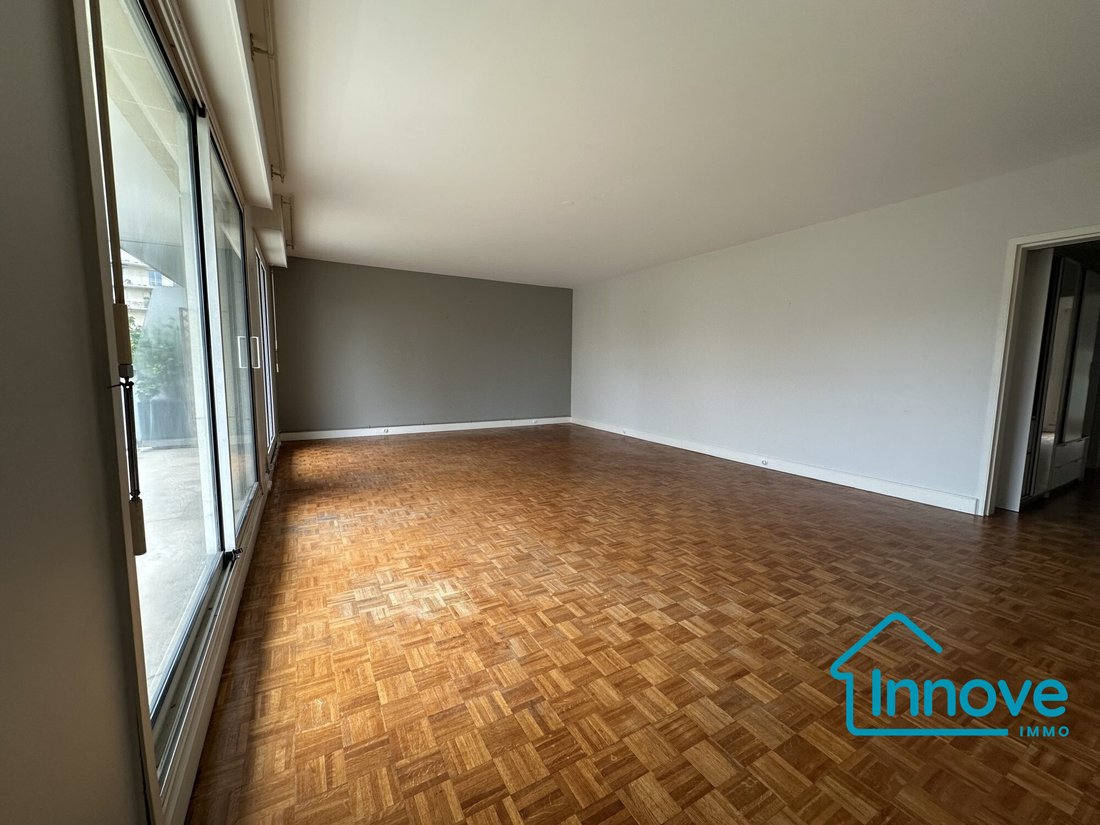 Wohnung in Nationales Schlossgebiet, Versailles, Frankreich 2 - 18385058