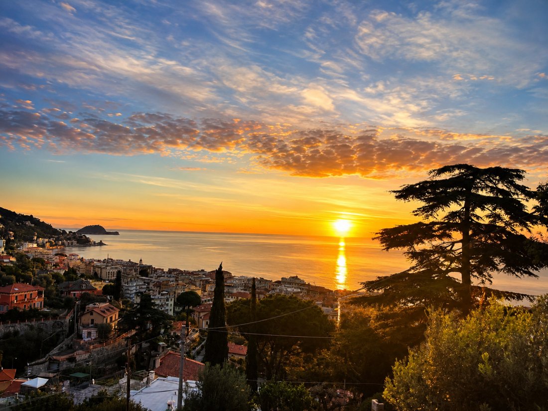 Apartamento en Colina Central, Alassio, Liguria 2 - 19062943