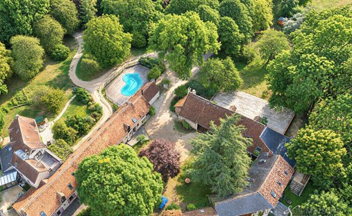 Villa en Provinces Jean Emond, Vendôme, Francia 1