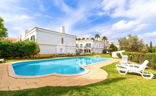 Townhouse in Vilamoura, Quarteira, Algarve 1