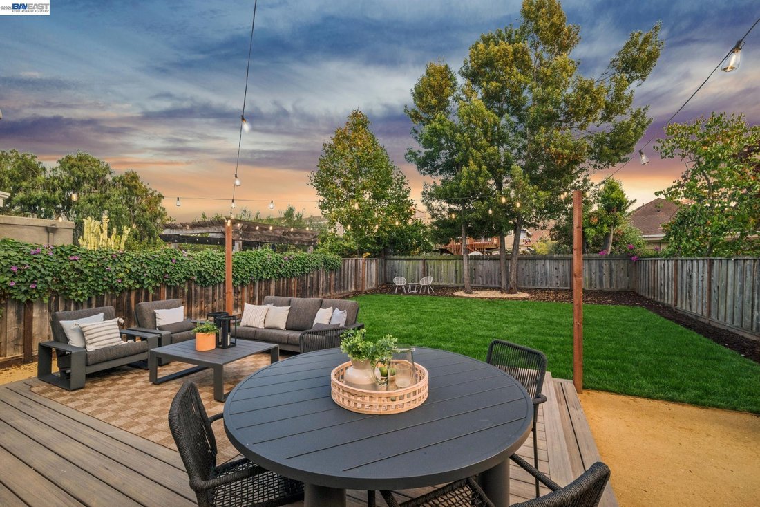 House in Oakland, California, United States 2 - 19062623