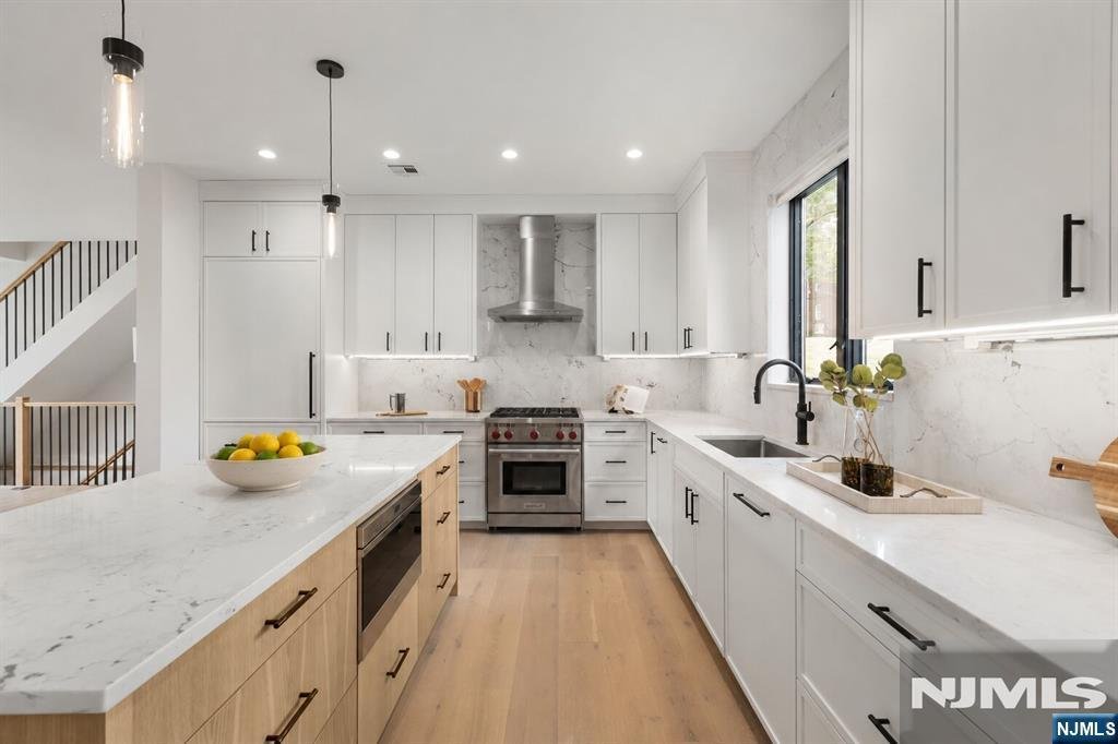 Townhouse in Leonia, New Jersey, United States 4 - 19009901