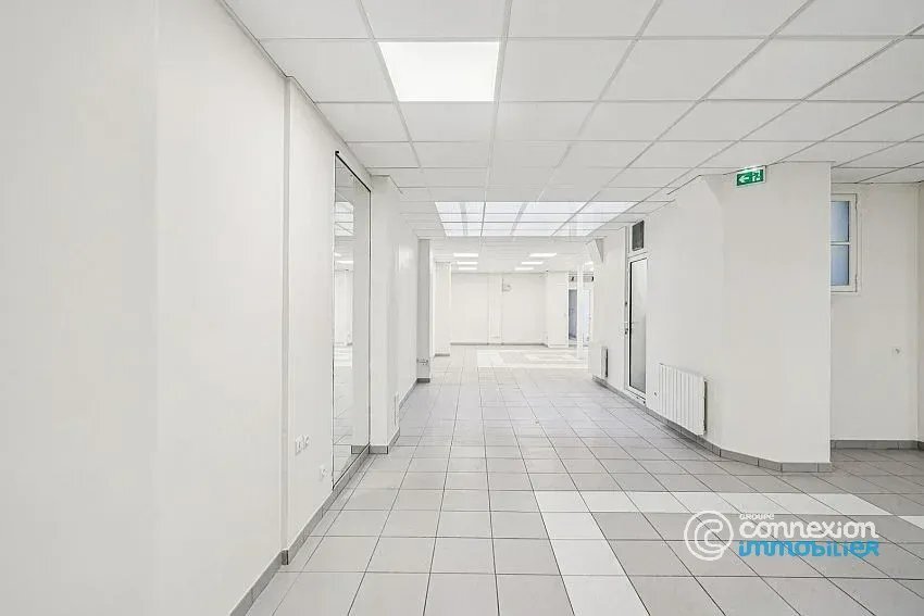 Autres à Trudaine-Maubeuge, Paris 9e Arrondissement, Paris 2 - 19060596