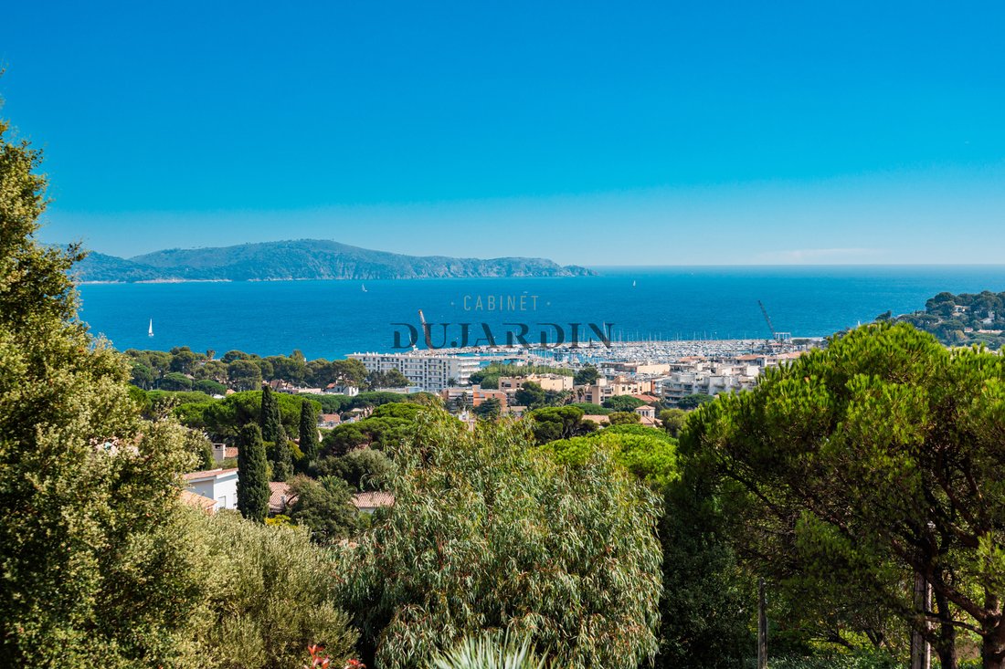 Villa à Sud, Cavalaire-sur-Mer, France 3 - 19063964