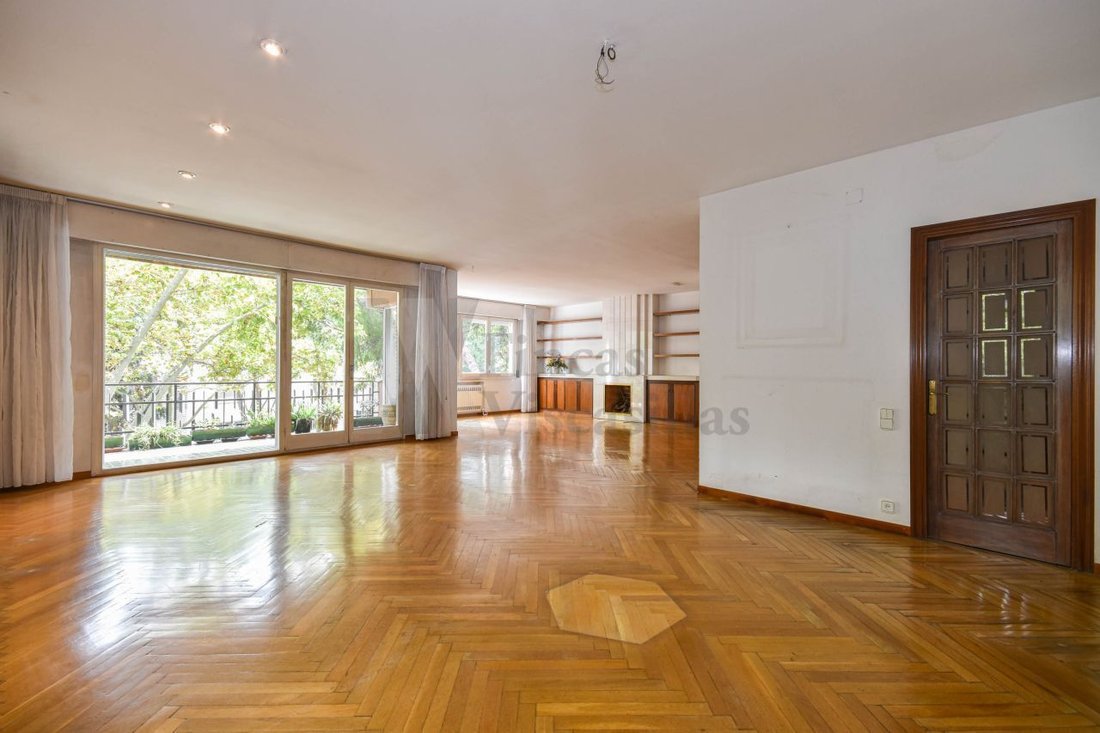 Appartement à Les Corts, Barcelone, Espagne 1 - 19060141