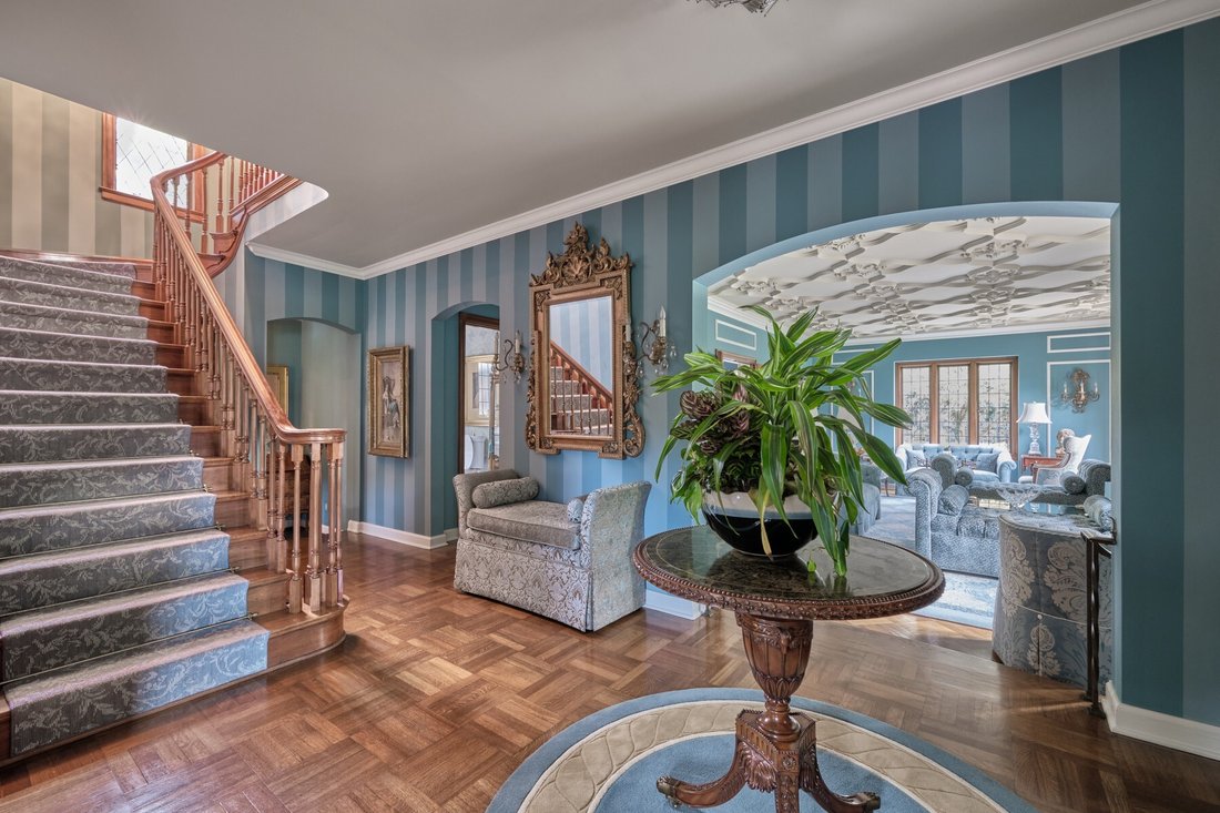 House in Indianapolis, Indiana, United States 3 - 19061787