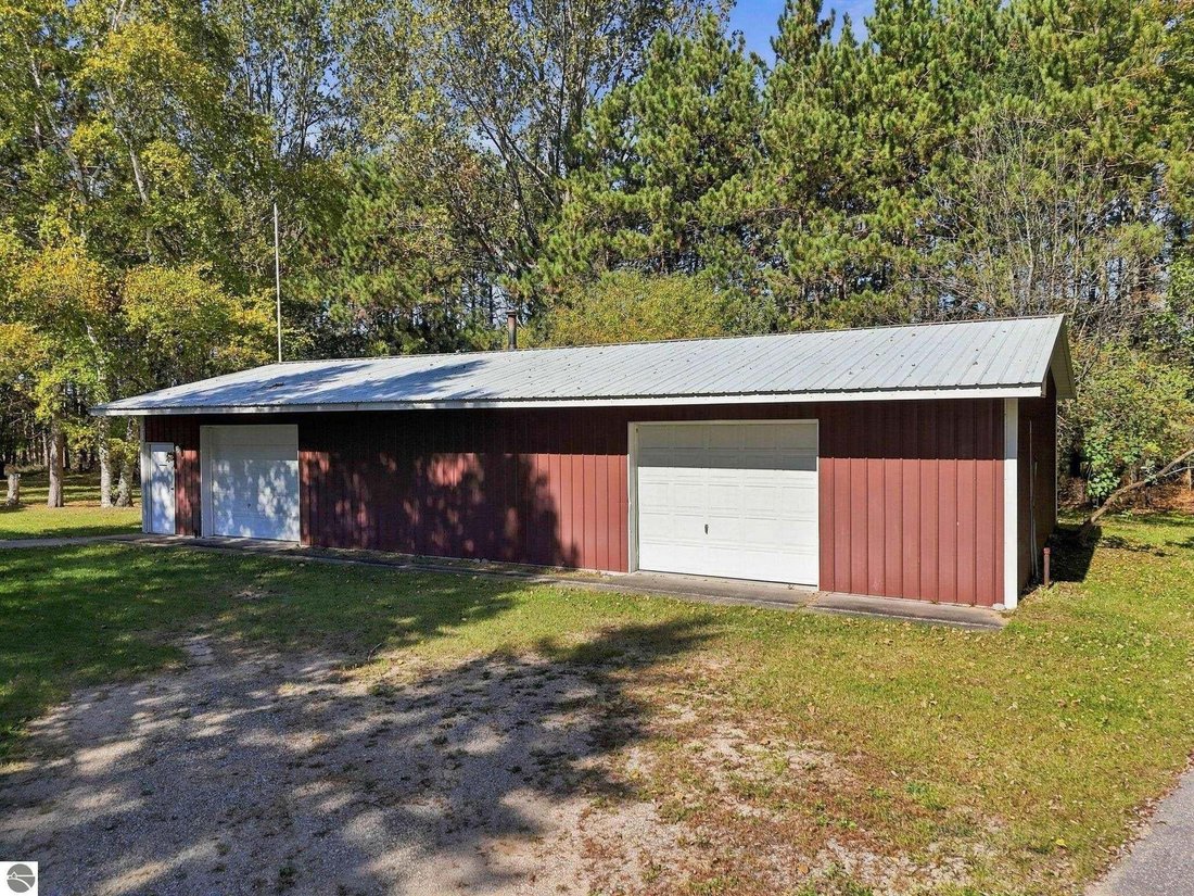 Casa en Lake City, Míchigan, Estados Unidos 4 - 19062822