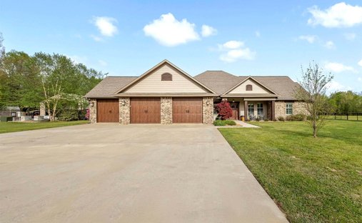House in De Queen, Arkansas, United States 1