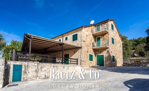 Townhouse in Trolokve, Split-Dalmatia County, Croatia 1