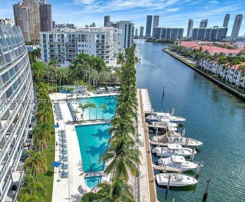 Condominio en Aventura, Florida, Estados Unidos 3 - 16639837