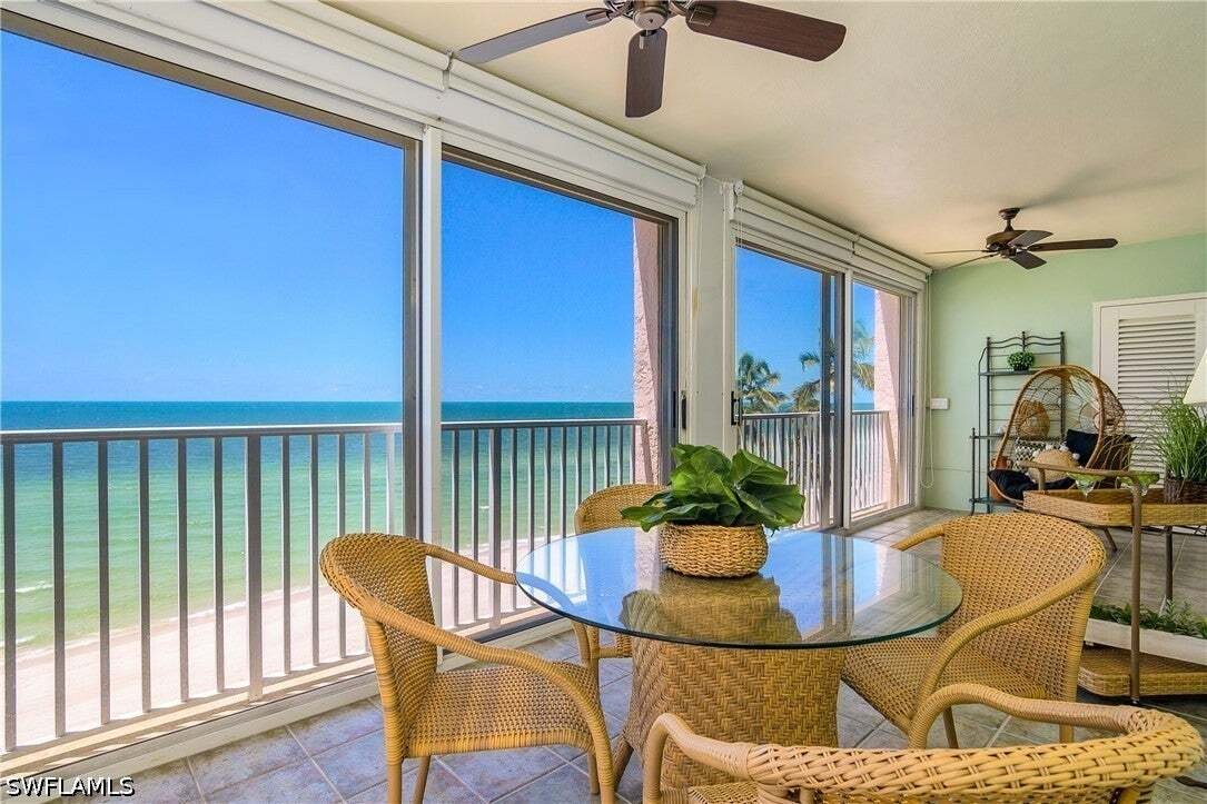 Condominio en Naples, Florida, Estados Unidos 2 - 19009004