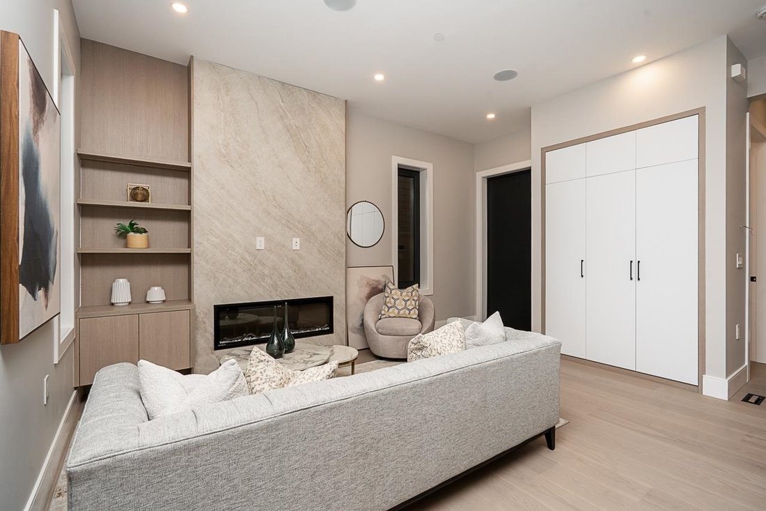 House in Vancouver, British Columbia, Canada 4 - 19065548
