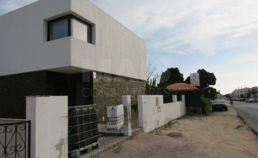 Villa in Faro (Se und Sao Pedro), Algarve, Portugal 1