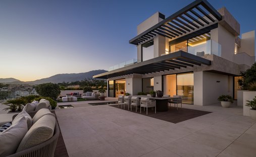 Apartamento en Estepona, Andalucía, España 1