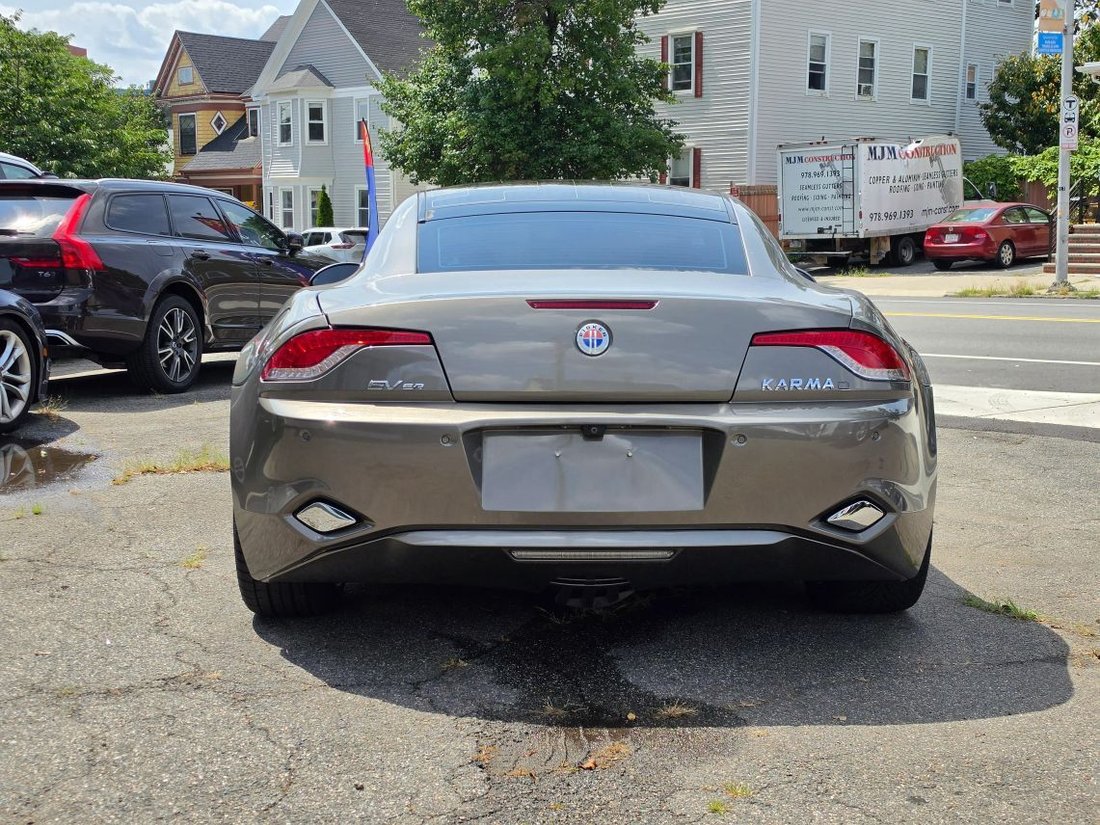 Sedan in Beverly, MA, United States 5 - 19064937