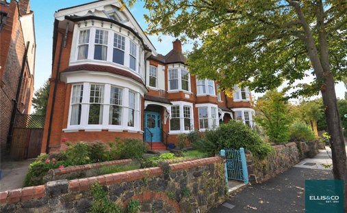 House in Finchley, Barnet, England 1