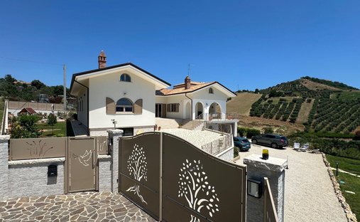 Villa en Tortoreto, Abruzos, Italia 1