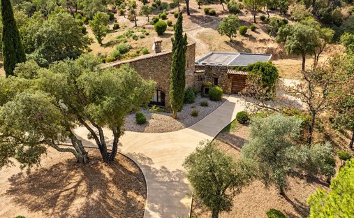 Finca en La Garde-Freinet, Provenza-Alpes-Costa Azul, Francia 1