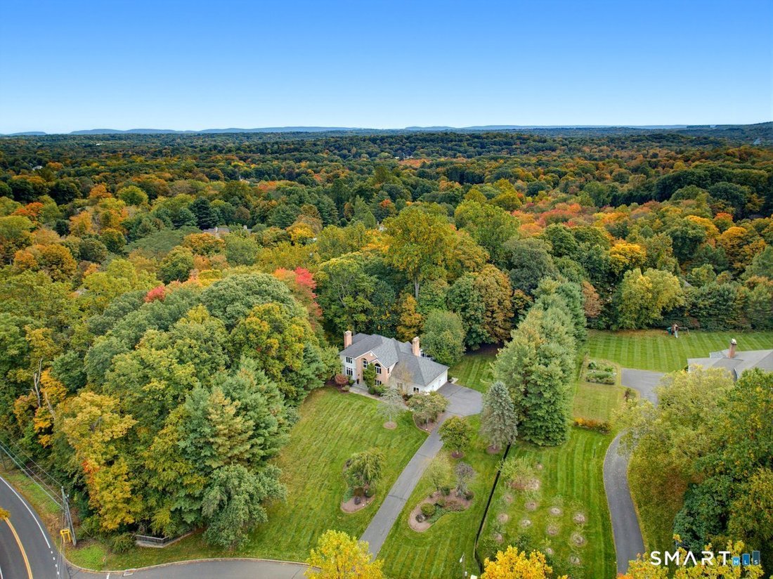 House in Cheshire, Connecticut, United States 3 - 19035202