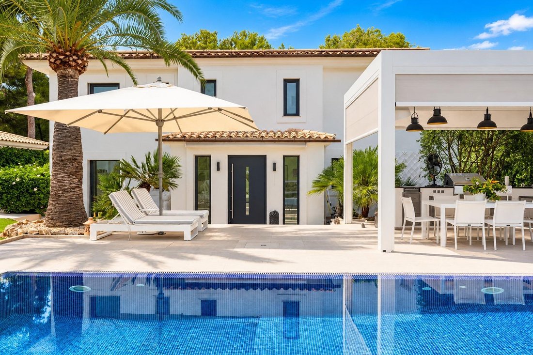 Villa in Rotes Velles, Calvià, Balearische Inseln 2 - 16546960
