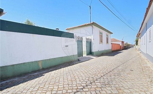 House in Vila Nova da Telha, Porto District, Portugal 1