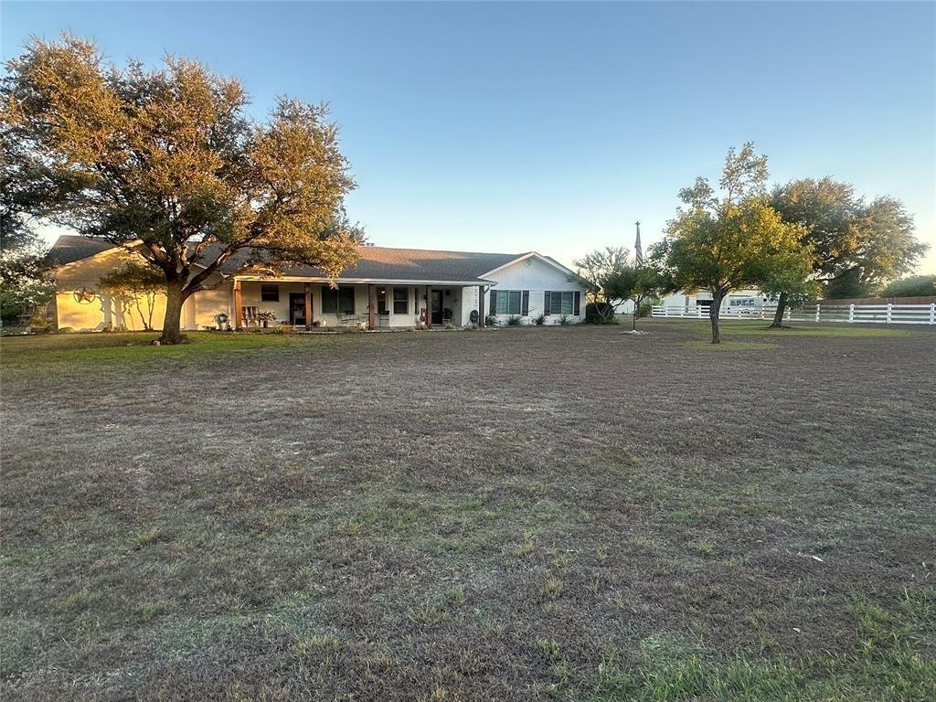 House in Lorena, Texas, United States 2 - 19063780
