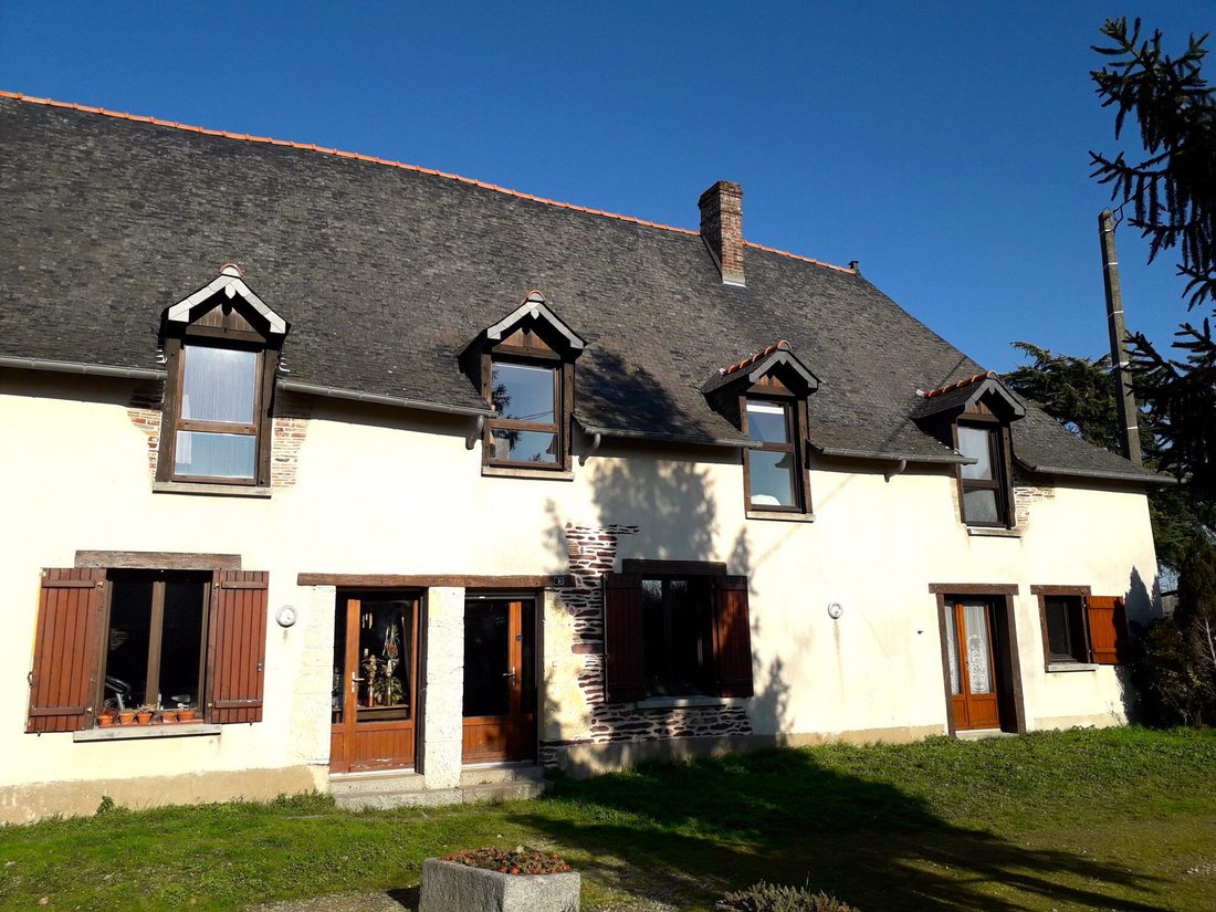 Casa a Est, Noyal-Châtillon-sur-Seiche, Francia 1 - 19065776