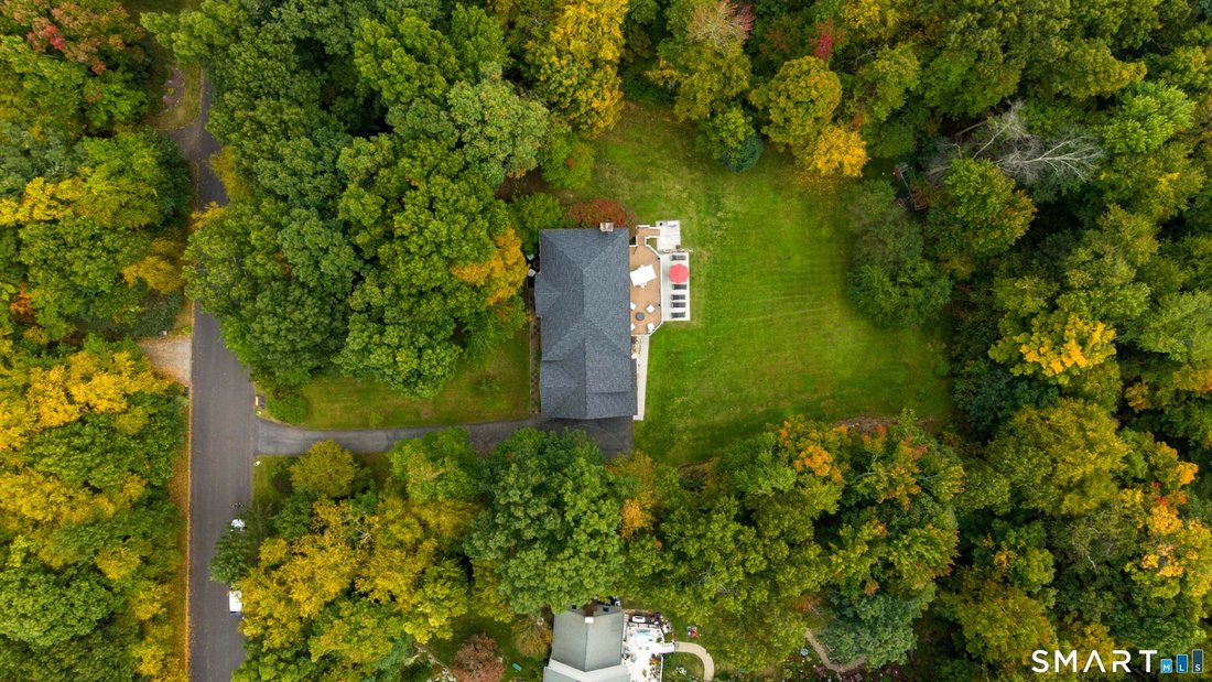 House in Brookfield, Connecticut, United States 4 - 19059476