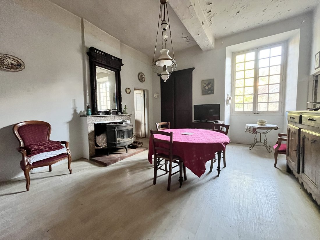 Maison à Saint-Georges-de-Montclard, Nouvelle-Aquitaine, France 2 - 19065773