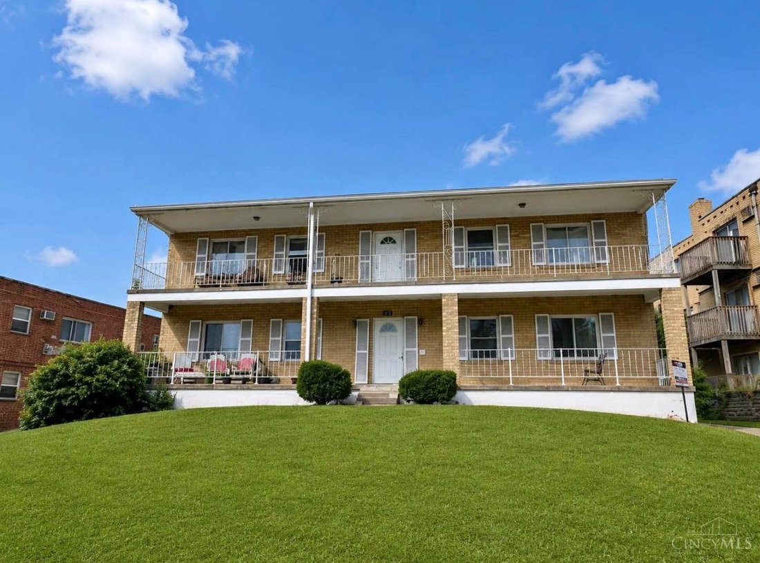 Apartment in Bridgetown North, Ohio, United States 1 - 19059192