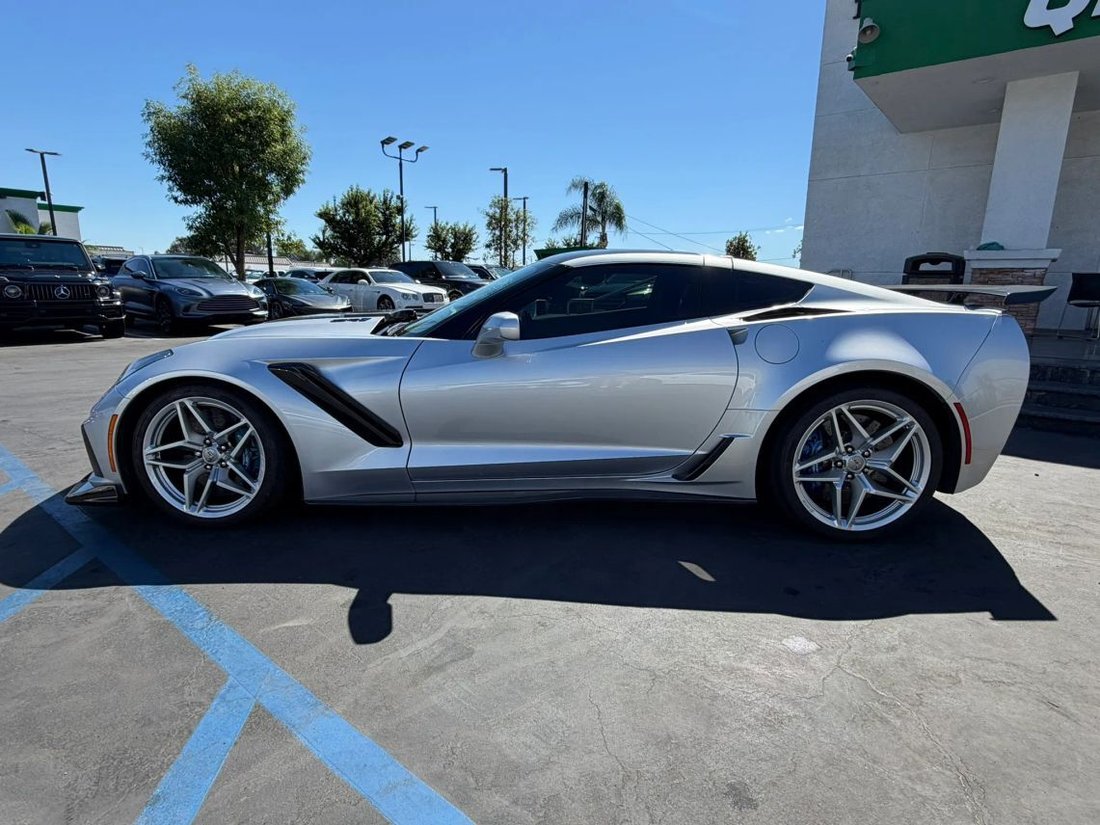 Coupe in Ontario, CA, United States 5 - 19055882
